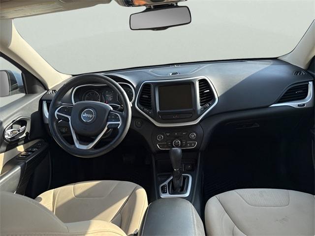used 2015 Jeep Cherokee car, priced at $8,000