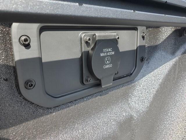 new 2025 Ram 1500 car, priced at $59,861
