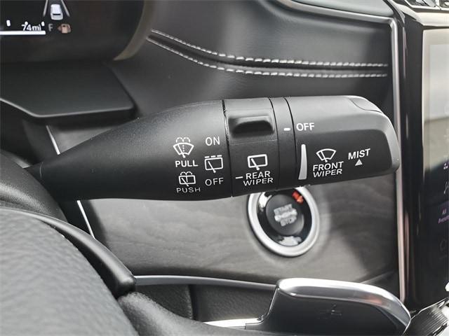 new 2025 Jeep Grand Cherokee L car, priced at $49,042
