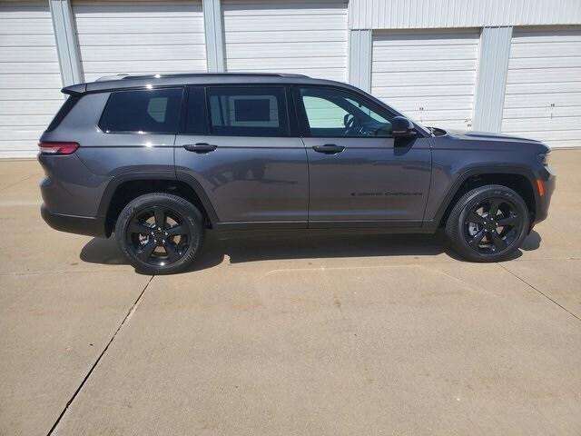 new 2025 Jeep Grand Cherokee L car, priced at $46,712