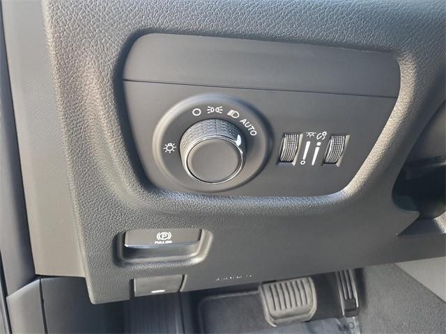 new 2025 Jeep Grand Cherokee L car, priced at $46,712