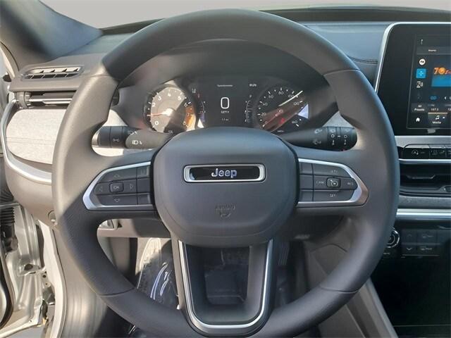 new 2025 Jeep Compass car, priced at $28,090