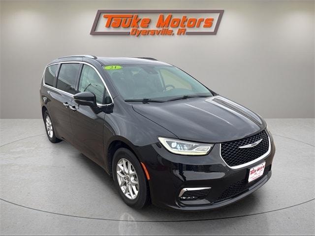 used 2021 Chrysler Pacifica car, priced at $19,000