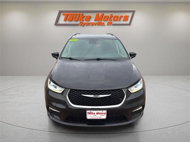 used 2021 Chrysler Pacifica car, priced at $19,000