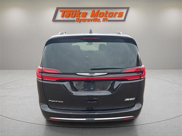 used 2021 Chrysler Pacifica car, priced at $19,000