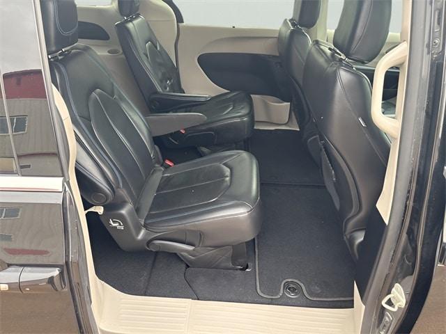 used 2021 Chrysler Pacifica car, priced at $19,000