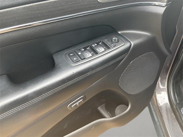 used 2018 Jeep Grand Cherokee car, priced at $15,000