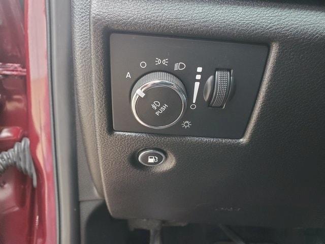 used 2018 Jeep Grand Cherokee car, priced at $16,000