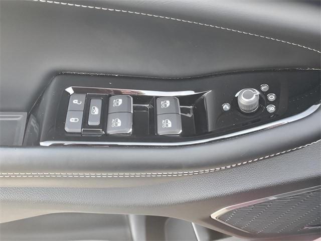 used 2022 Jeep Grand Cherokee car, priced at $33,500