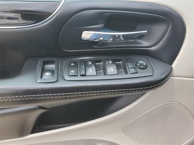 used 2020 Dodge Grand Caravan car, priced at $6,000