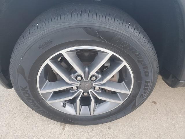 used 2019 Jeep Grand Cherokee car, priced at $18,000