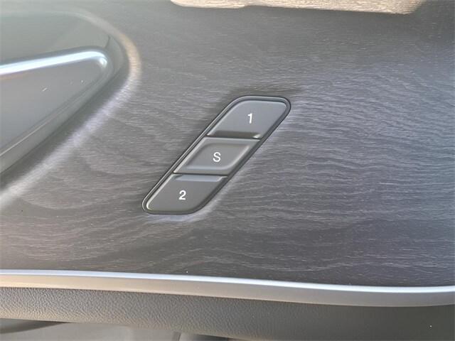 new 2025 Jeep Grand Cherokee car, priced at $51,380