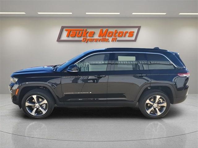 new 2025 Jeep Grand Cherokee car, priced at $51,380