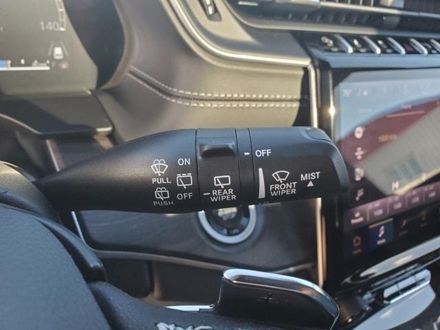 new 2025 Jeep Grand Cherokee car, priced at $51,380