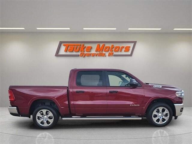 new 2025 Ram 1500 car, priced at $54,558