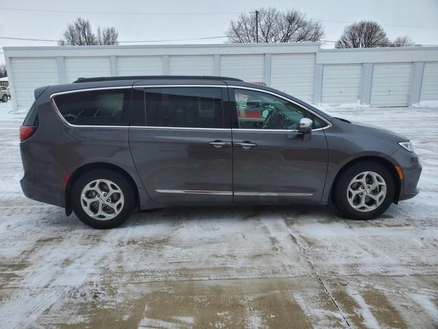 used 2022 Chrysler Pacifica car, priced at $24,000