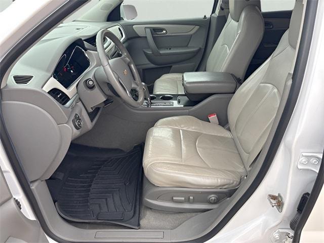 used 2016 Chevrolet Traverse car, priced at $9,000