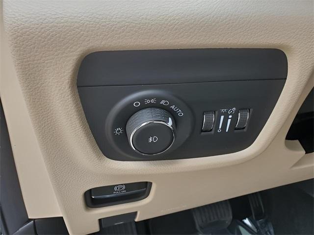 new 2025 Jeep Grand Cherokee L car, priced at $44,942