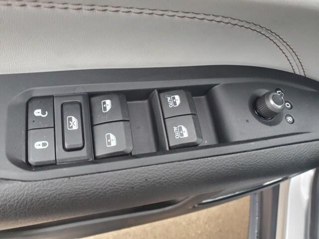 new 2026 Jeep Compass car, priced at $38,340