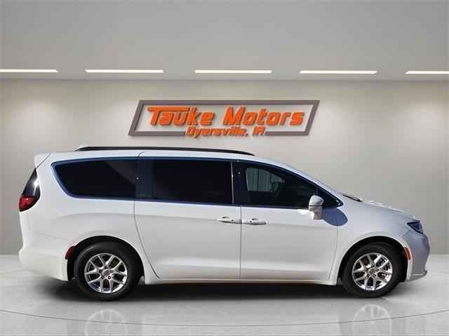 used 2022 Chrysler Pacifica car, priced at $24,000