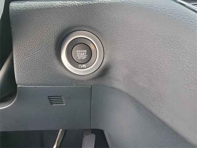new 2025 Chrysler Pacifica car, priced at $41,752