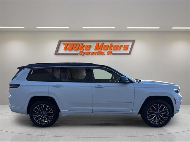 new 2025 Jeep Grand Cherokee L car, priced at $65,440