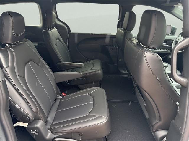new 2026 Chrysler Pacifica car, priced at $47,805