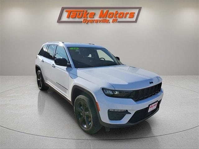 used 2023 Jeep Grand Cherokee car, priced at $37,000