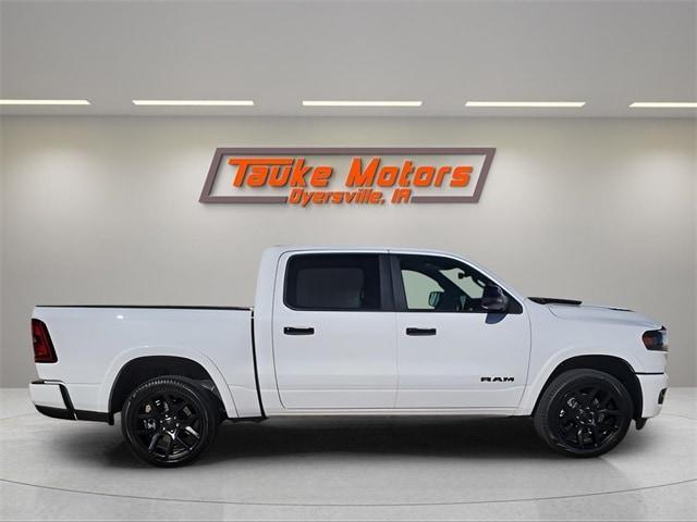 new 2025 Ram 1500 car, priced at $62,621