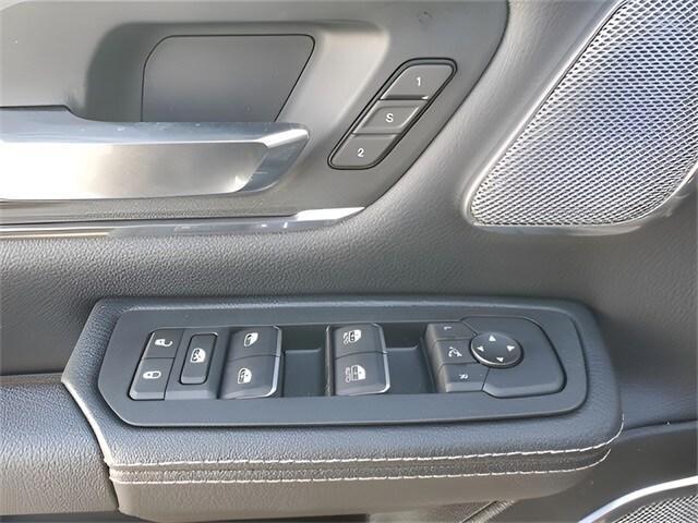 new 2025 Ram 1500 car, priced at $62,621