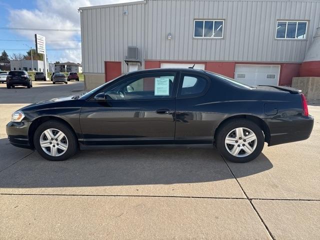used 2006 Chevrolet Monte Carlo car, priced at $3,500