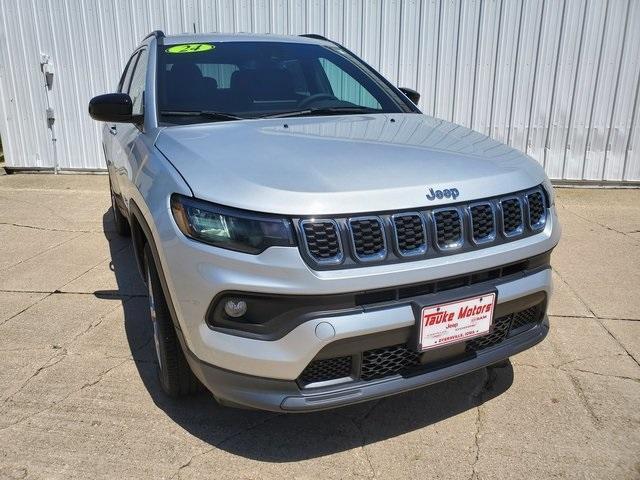 new 2024 Jeep Compass car, priced at $33,085