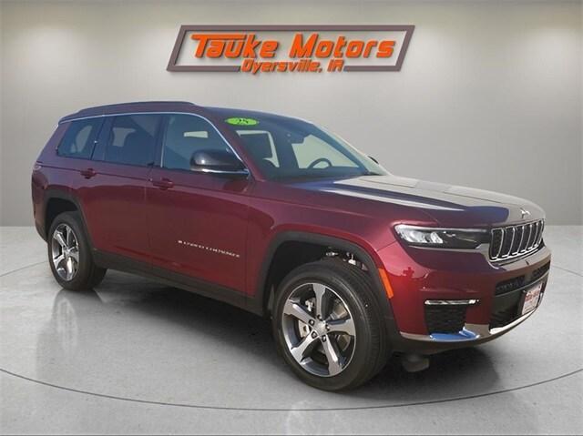 new 2025 Jeep Grand Cherokee L car, priced at $49,042