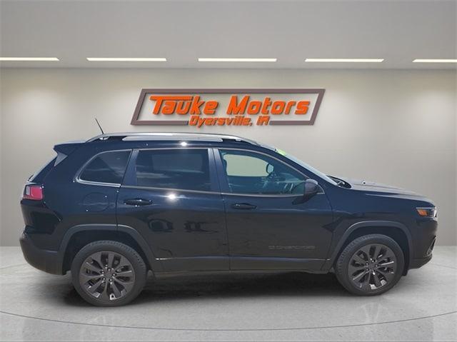 used 2021 Jeep Cherokee car, priced at $22,000