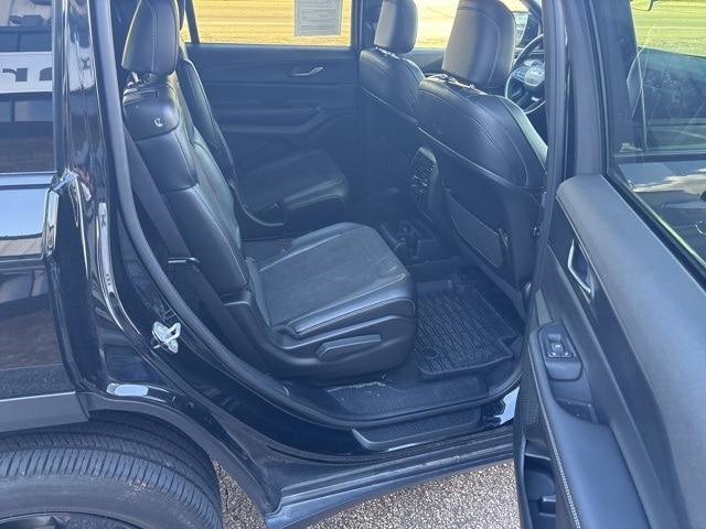 used 2025 Jeep Grand Cherokee L car, priced at $39,000