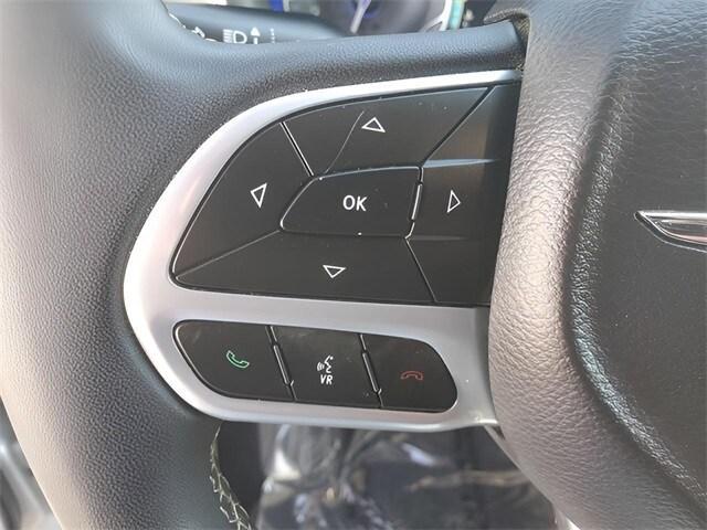 used 2023 Chrysler Pacifica car, priced at $25,000