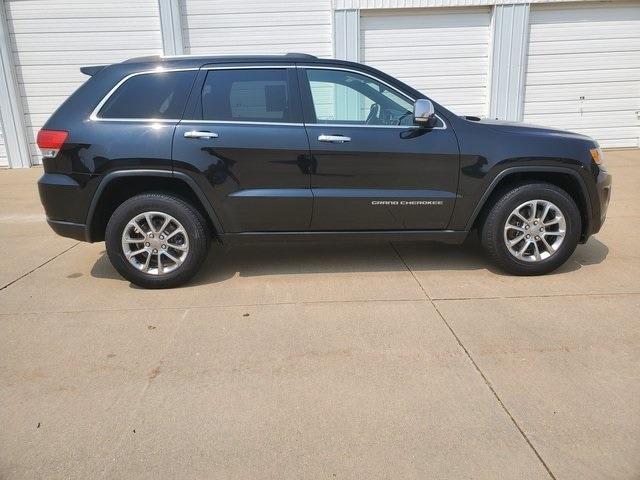 used 2015 Jeep Grand Cherokee car, priced at $11,000