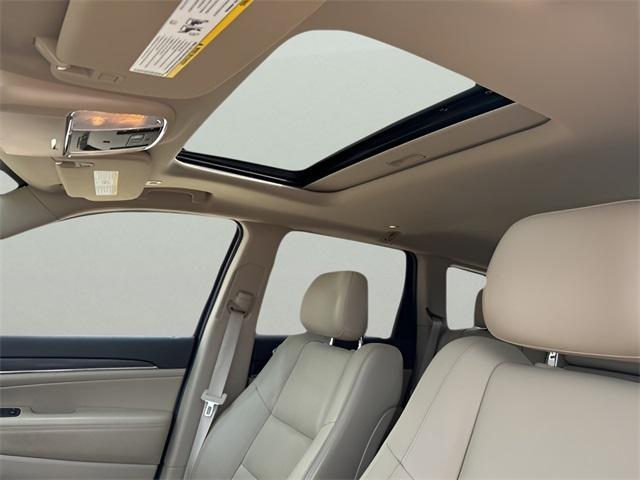 used 2019 Jeep Grand Cherokee car, priced at $20,000