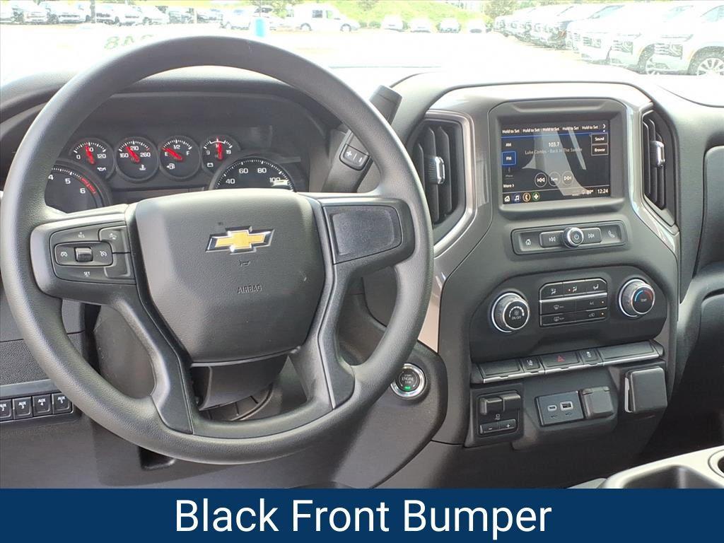 new 2025 Chevrolet Silverado 3500 car, priced at $53,826