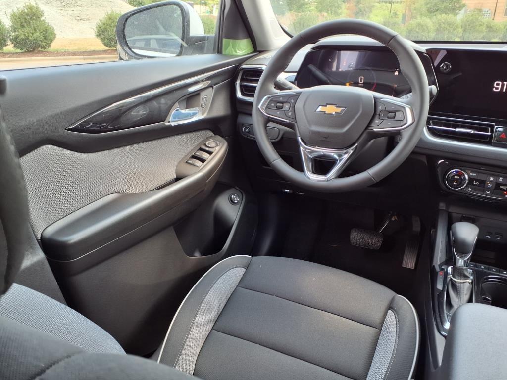 new 2026 Chevrolet TrailBlazer car, priced at $25,172