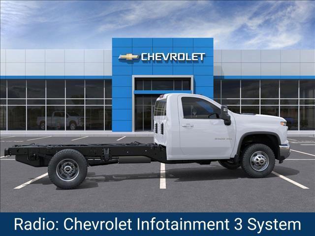 new 2025 Chevrolet Silverado 3500 car, priced at $59,606