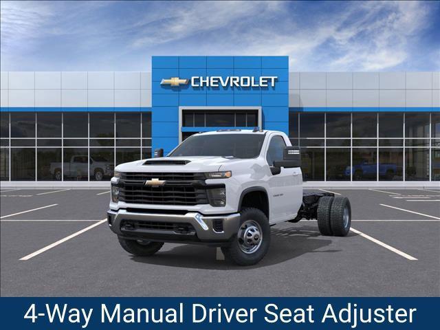 new 2025 Chevrolet Silverado 3500 car, priced at $59,606