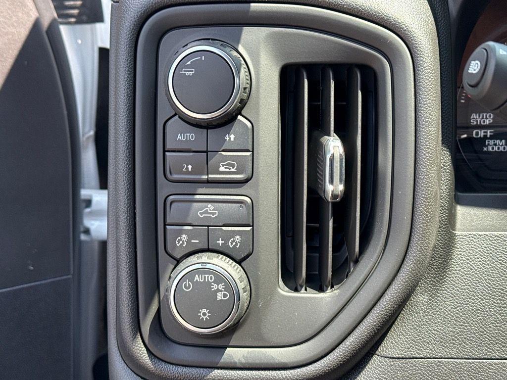 new 2025 Chevrolet Silverado 1500 car, priced at $38,630