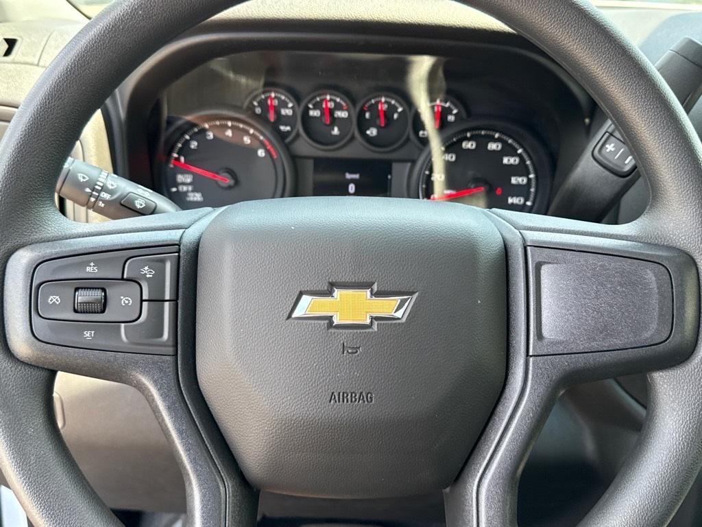 new 2025 Chevrolet Silverado 1500 car, priced at $40,130