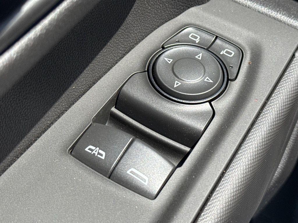 new 2025 Chevrolet Silverado 1500 car, priced at $38,630