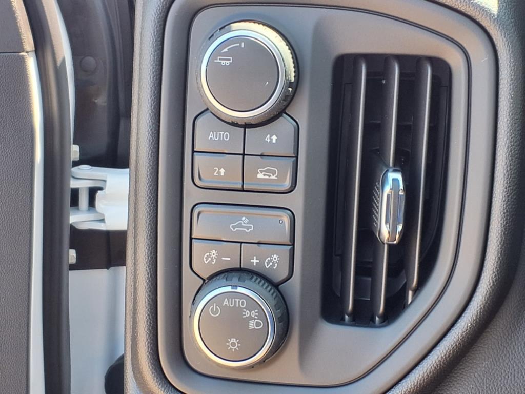 new 2026 Chevrolet Silverado 1500 car, priced at $43,753