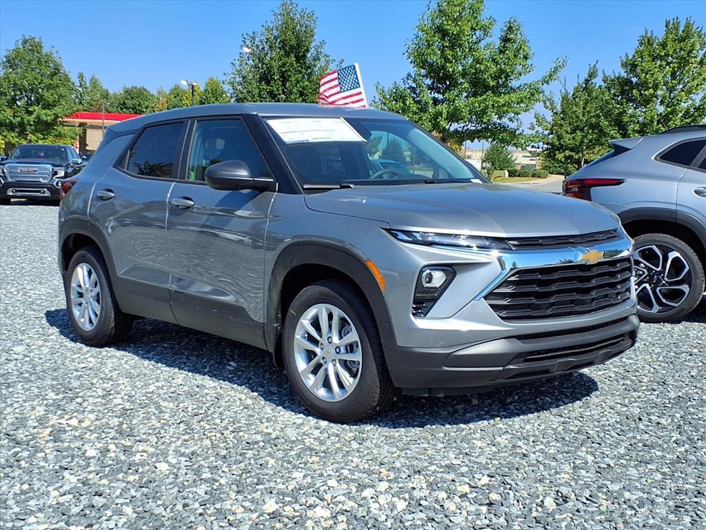 new 2026 Chevrolet TrailBlazer car, priced at $26,475