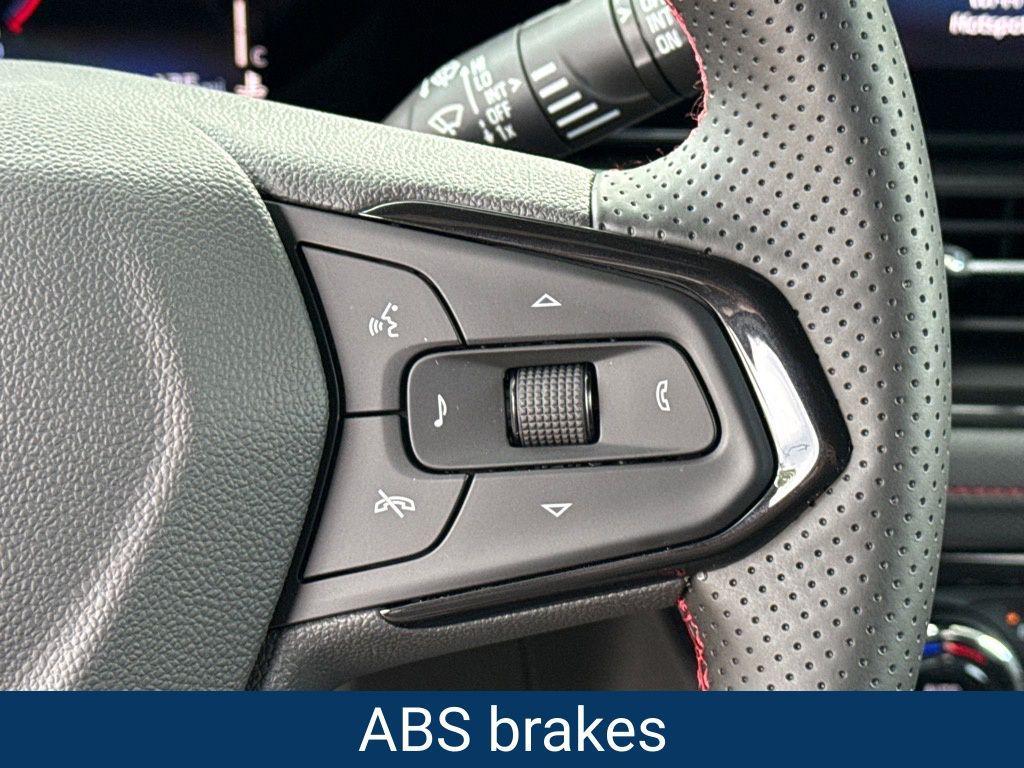 new 2026 Chevrolet TrailBlazer car, priced at $27,654