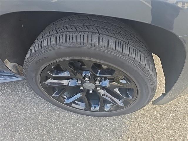 used 2020 Chevrolet Suburban car, priced at $29,900
