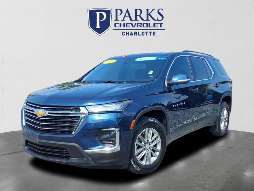 used 2023 Chevrolet Traverse car, priced at $27,800